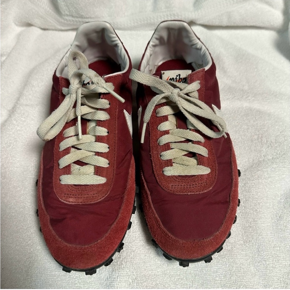 Nike Men's Red Sneakers
